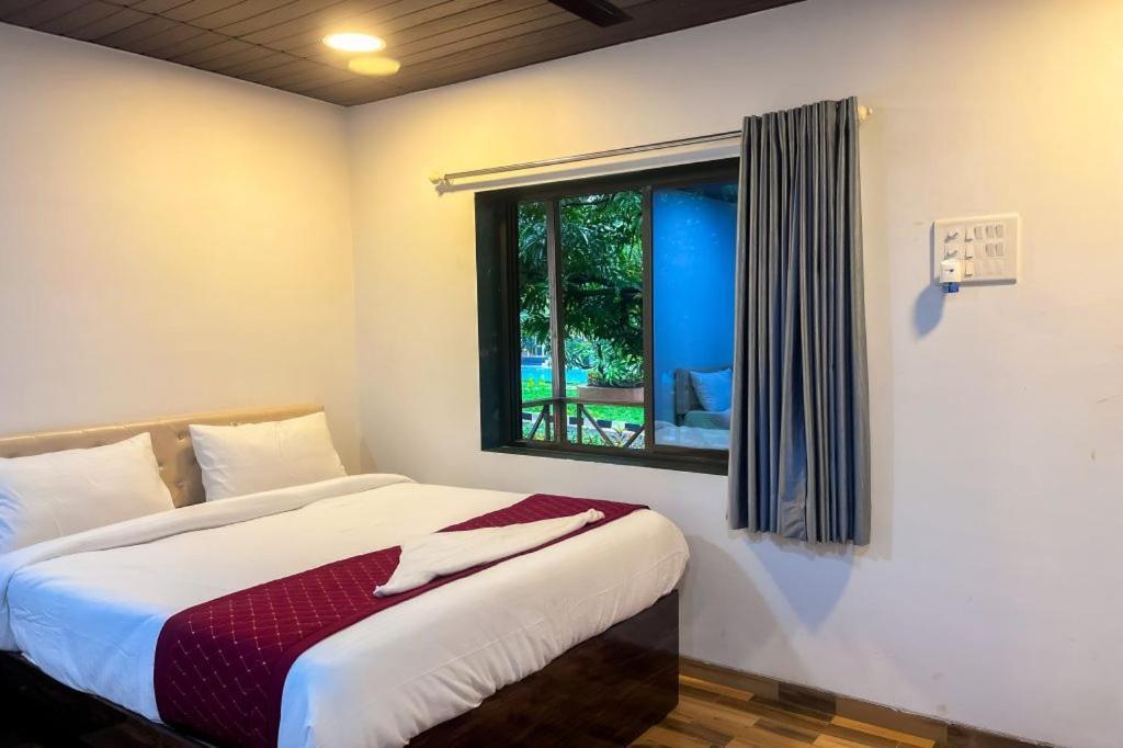 Mangozzz Magical World Hotel Panvel Exterior foto
